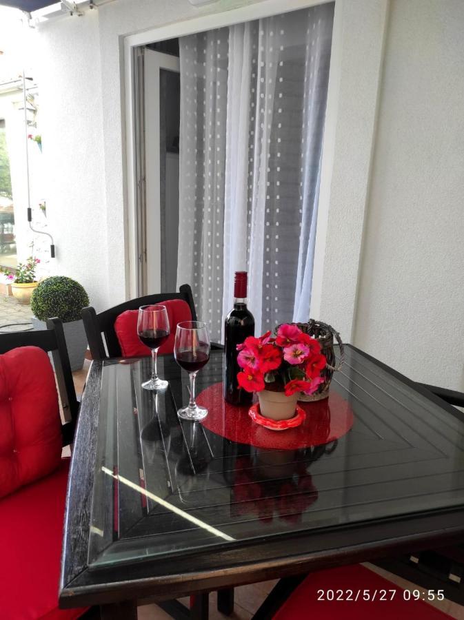 Apartman Mia 2 Bibinje Exterior foto