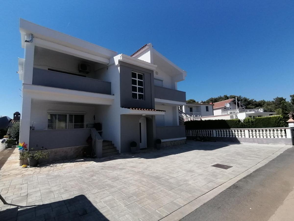 Apartman Mia 2 Bibinje Exterior foto